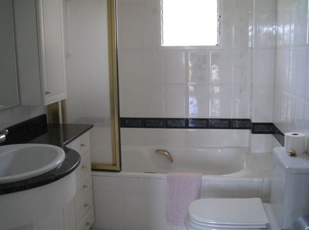 4 slaapkamer Villa te koop in Albir, Alfaz del Pi / L'Alfàs del Pi met zwembad - € 1.350.000 (Ref: 9624095)