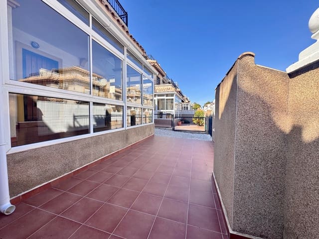 2 bedroom Townhouse for sale in Villamartin, Orihuela - € 185,000 (Ref: 9625355)