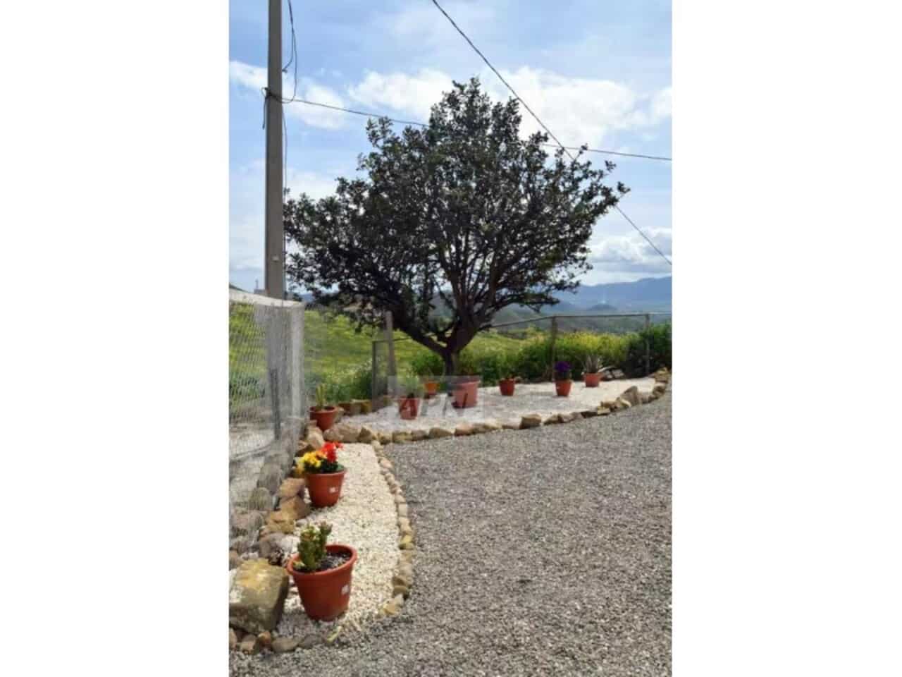 5 bedroom Finca/Country House for sale in Pizarra - € 598,000 (Ref: 9626664)