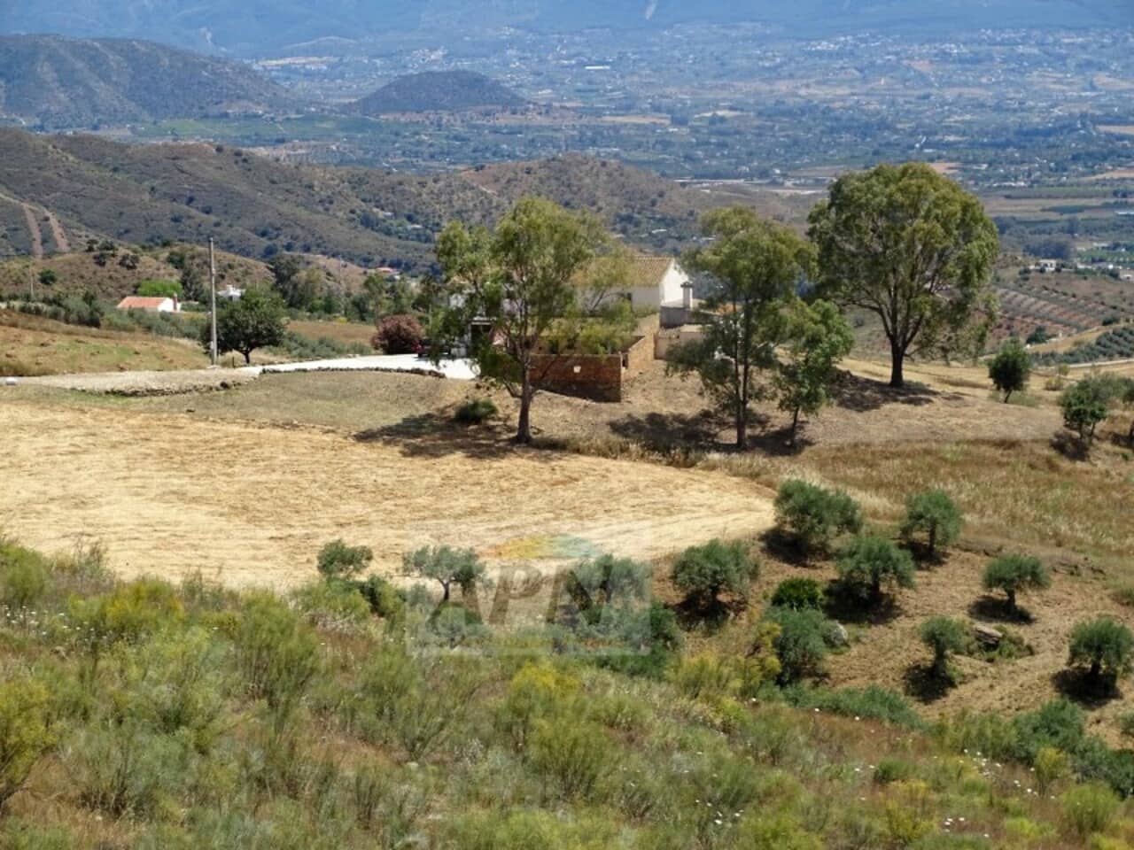 5 bedroom Finca/Country House for sale in Pizarra - € 598,000 (Ref: 9626664)
