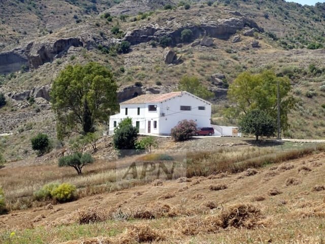 5 bedroom Finca/Country House for sale in Pizarra - € 598,000 (Ref: 9626664)