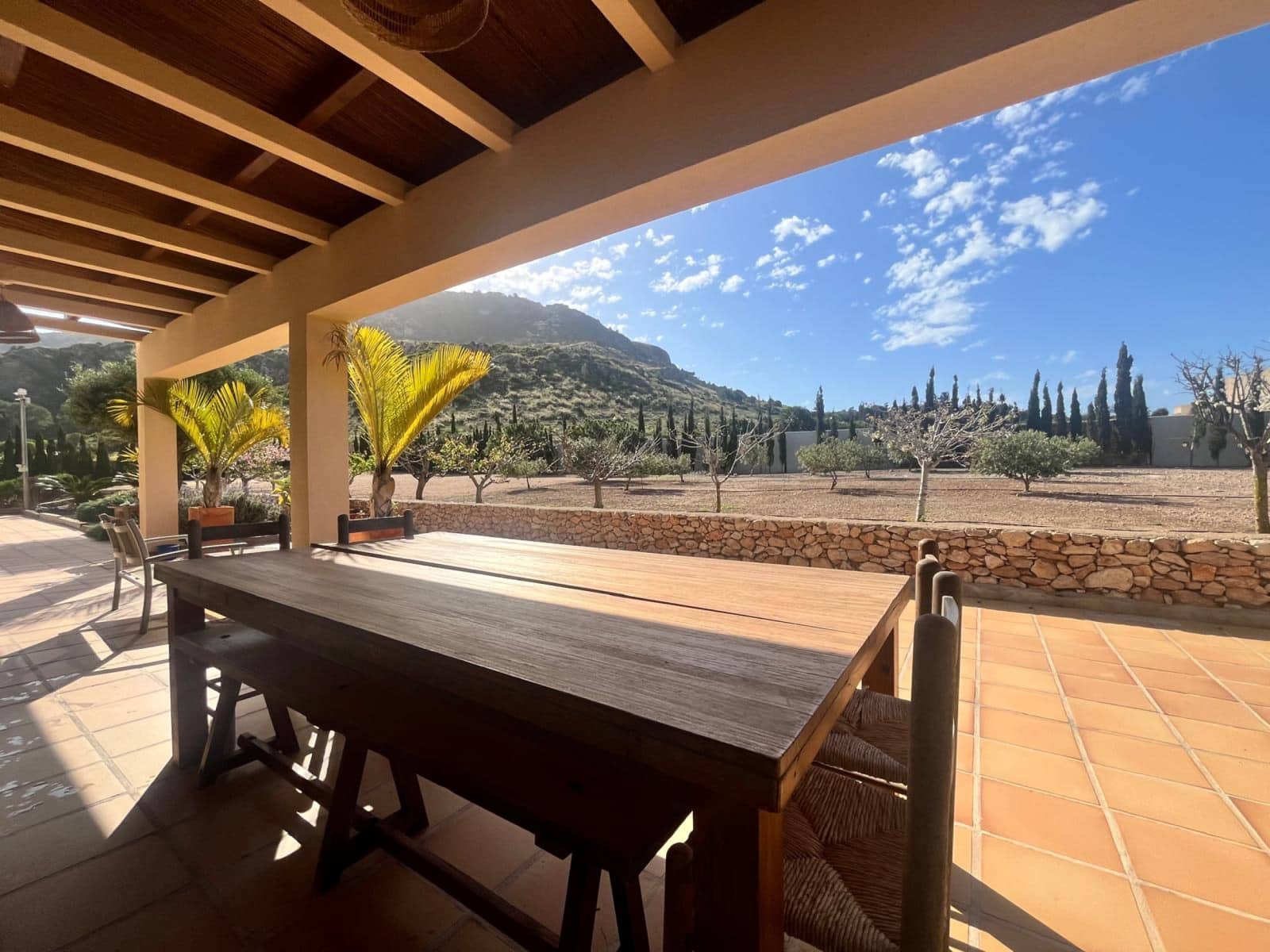 Chalet de 4 habitaciones en Los Belones en venta con piscina garaje - 1.650.000 € (Ref: 9627744)