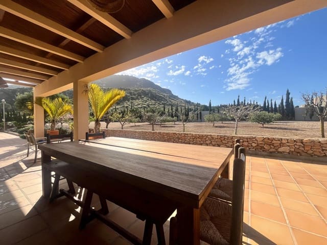 Chalet de 4 habitaciones en Los Belones, Cartagena en venta con piscina garaje - 1.650.000 € (Ref: 9627744)