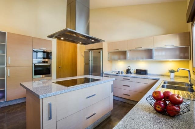 6 slaapkamer Villa te koop in La Manga Club, Cartagena met zwembad garage - € 1.950.000 (Ref: 9627749)