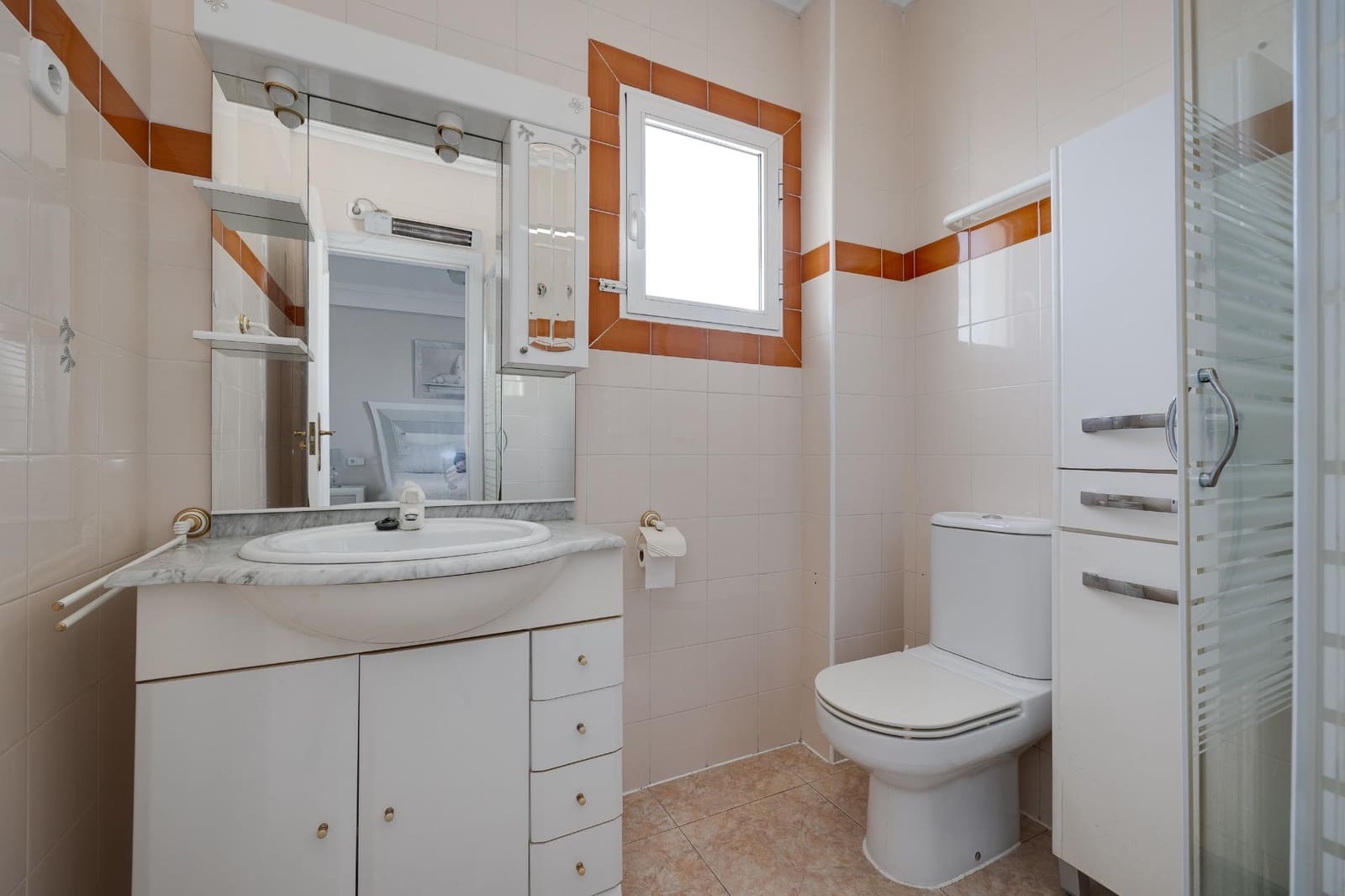 Casa de 3 habitaciones en Torrevieja en venta con piscina - 280.000 € (Ref: 9628204)