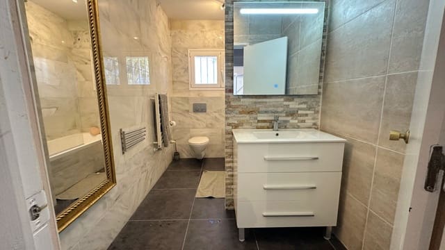 6 chambre Villa/Maison à vendre à Albir, Alfaz del Pi / L'Alfàs del Pi avec piscine - 2 950 000 € (Ref: 9632843)