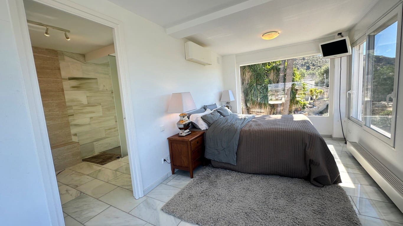 6 chambre Villa/Maison à vendre à Albir avec piscine - 2 950 000 € (Ref: 9632843)