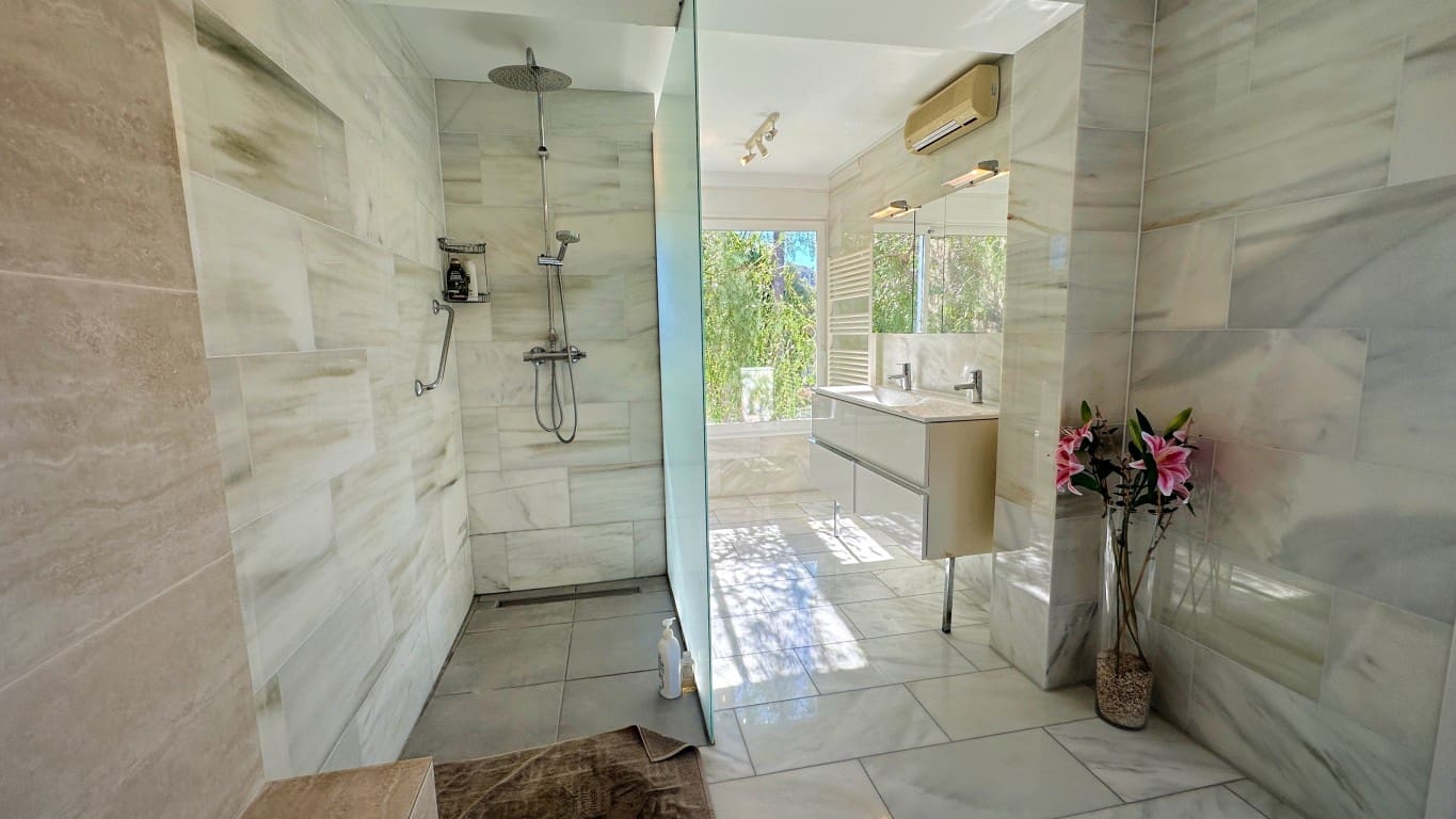 6 chambre Villa/Maison à vendre à Albir avec piscine - 2 950 000 € (Ref: 9632843)