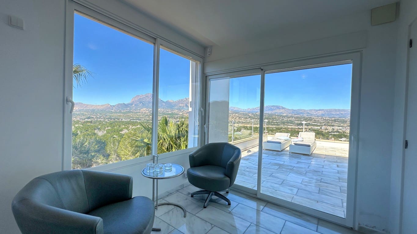 6 chambre Villa/Maison à vendre à Albir avec piscine - 2 950 000 € (Ref: 9632843)