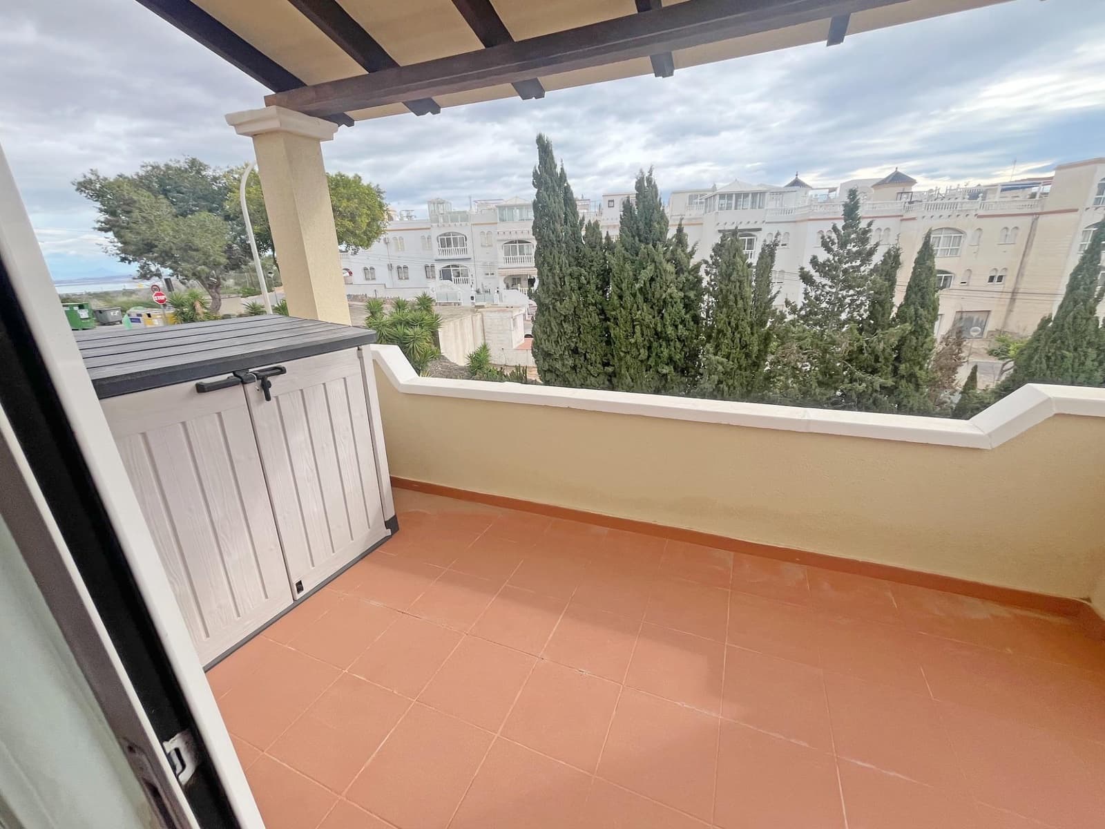 3 soveværelse Lejlighed til salg i San Miguel de Salinas med swimmingpool - € 294.000 (Ref: 9635252)