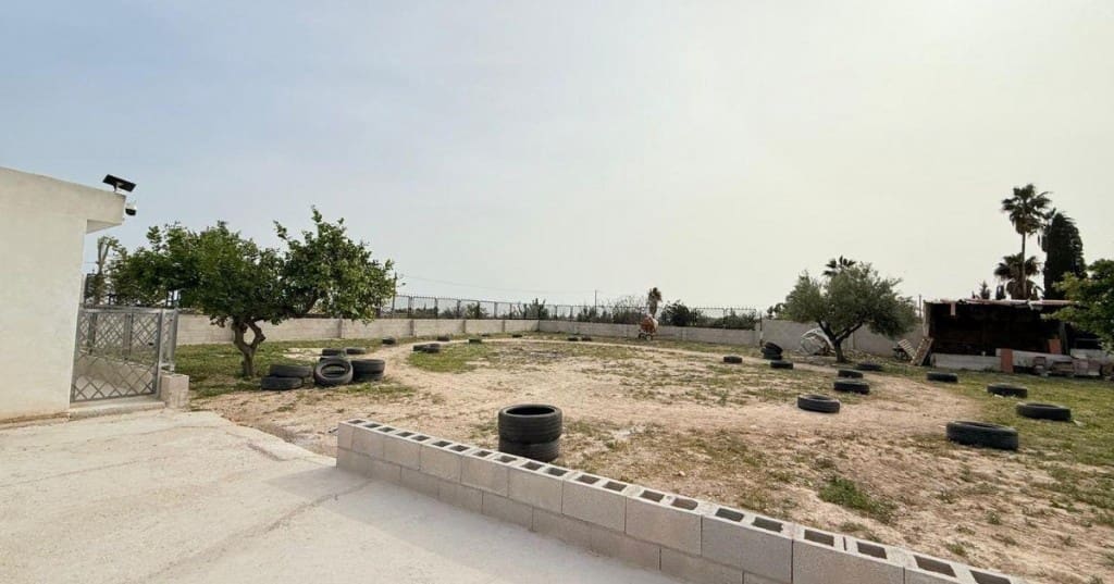 4 makuuhuone Huvila myytävänä paikassa La Villajoyosa / Vila Joiosa mukana uima-altaan - 390 000 € (Ref: 9635255)