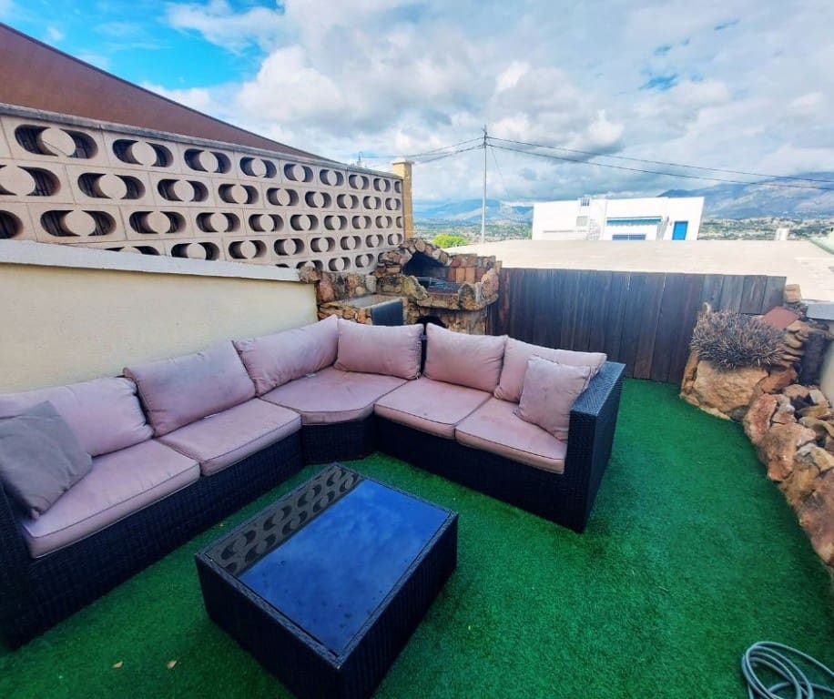 2 slaapkamer Bungalow te koop in Albir met zwembad garage - € 269.000 (Ref: 9635256)