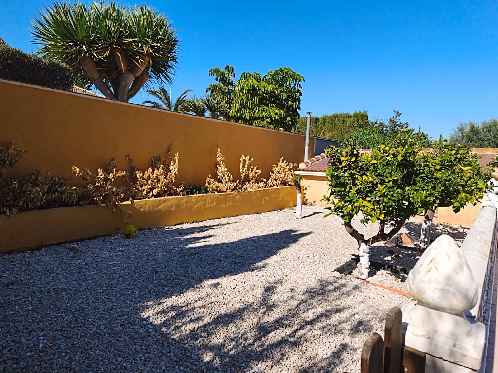 4 makuuhuone Huvila myytävänä paikassa Torrevieja mukana uima-altaan - 450 000 € (Ref: 9635260)