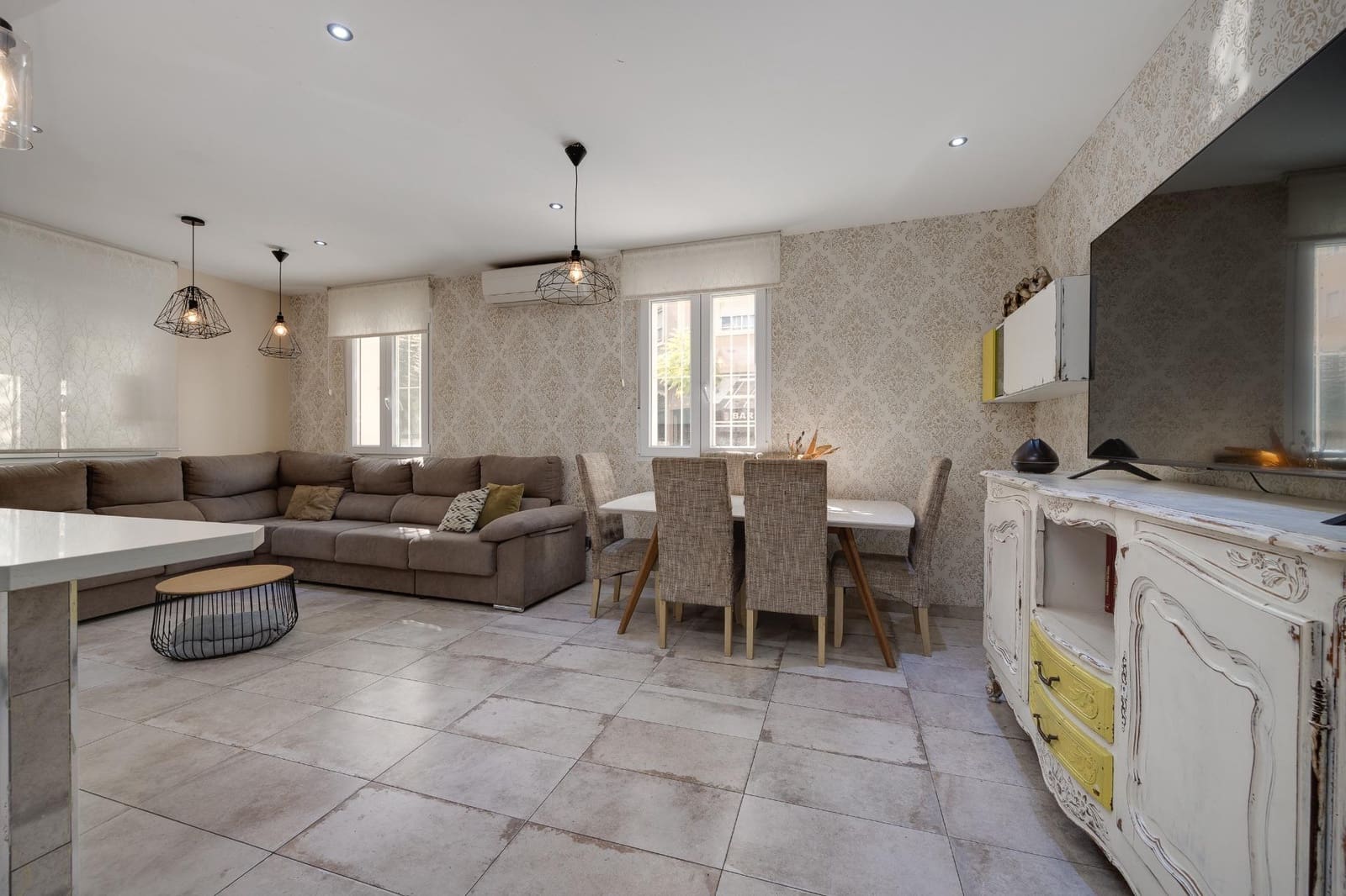 3 soveværelse Byhus til salg i Torrevieja - € 250.000 (Ref: 9635263)