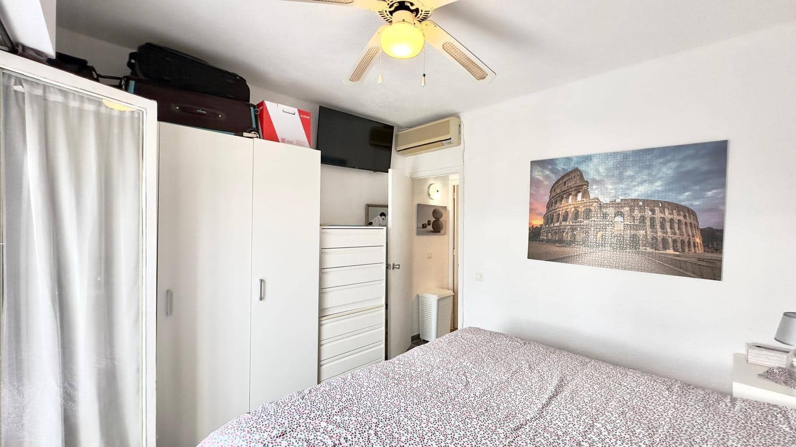 2 soveværelse Byhus til salg i Torrevieja med swimmingpool - € 134.900 (Ref: 9635266)