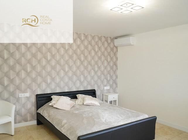 Chalet de 6 habitaciones en La Nucia en venta con piscina - 1.090.000 € (Ref: 9638889)