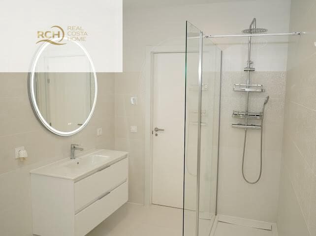 Chalet de 6 habitaciones en La Nucia en venta con piscina - 1.090.000 € (Ref: 9638889)