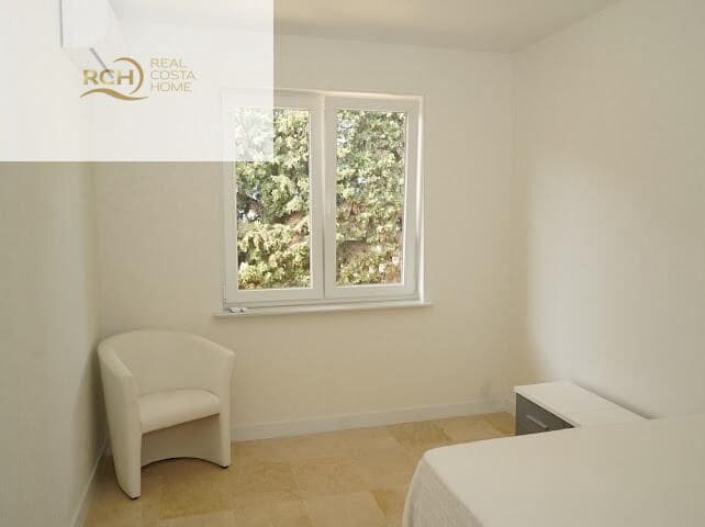 Chalet de 6 habitaciones en La Nucia en venta con piscina - 1.090.000 € (Ref: 9638889)