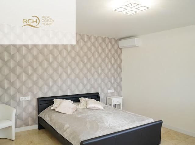6 slaapkamer Villa te koop in La Nucia met zwembad - € 1.200.000 (Ref: 9638889)