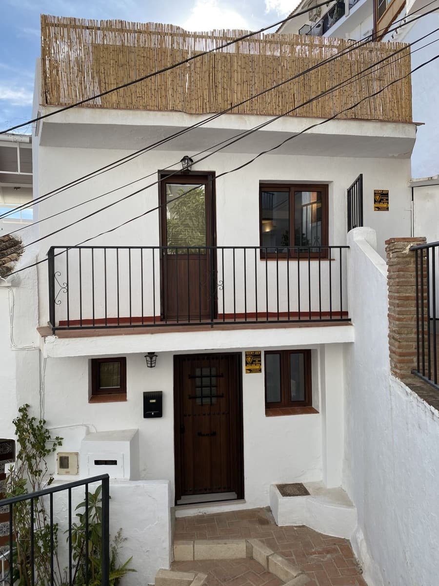 2 slaapkamer Huis te koop in Mijas - € 335.000 (Ref: 9639432)
