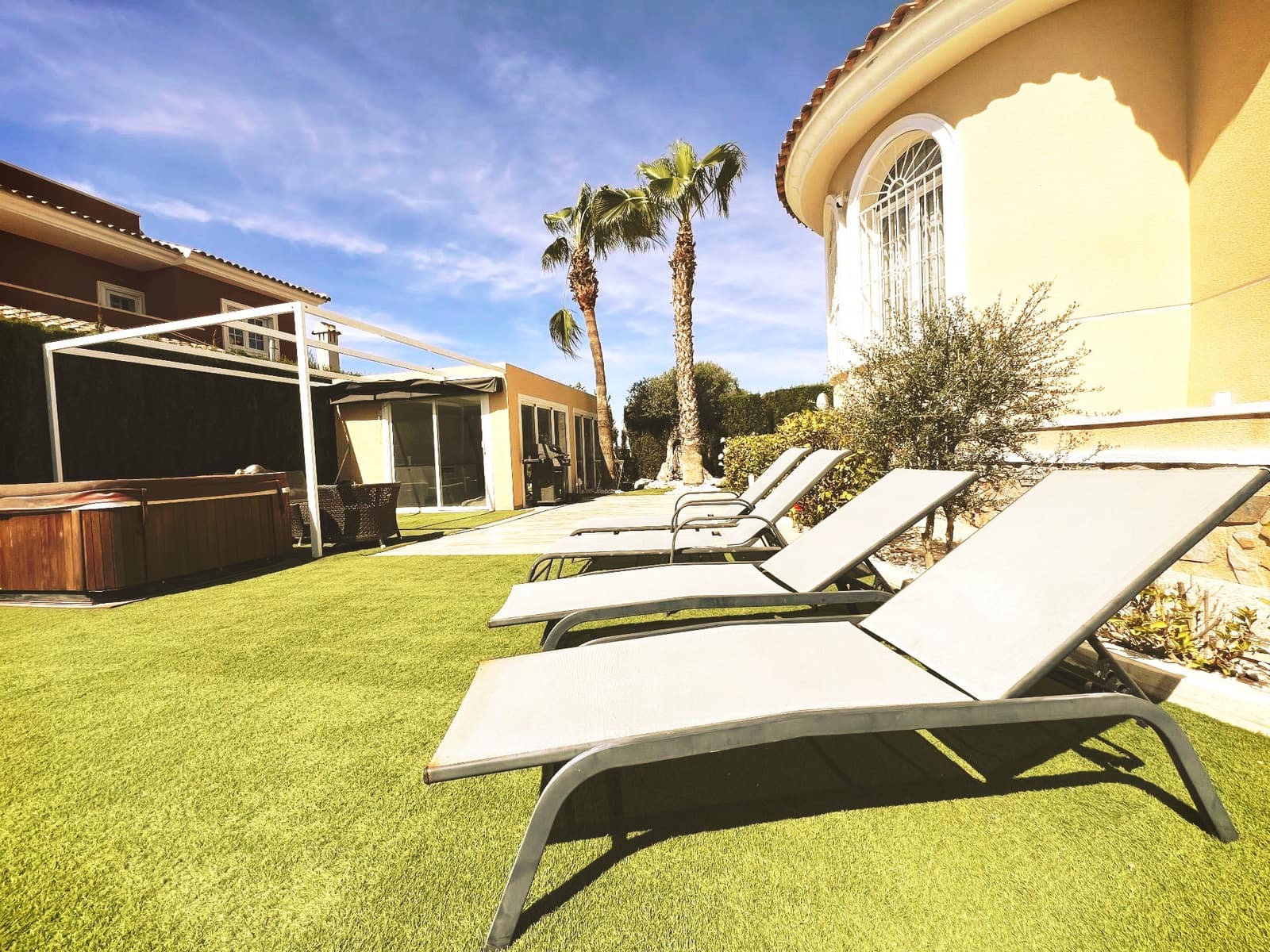 5 Zimmer Villa zu verkaufen in Ciudad Quesada - 857.000 € (Ref: 9640243)