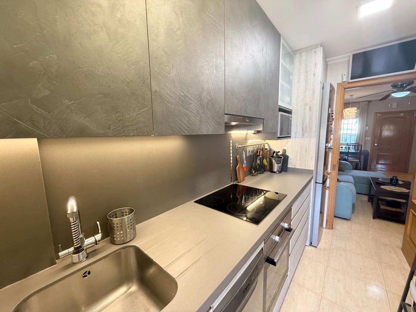 3 quarto Casa em Banda para venda em Torrevieja com piscina - 215 000 € (Ref: 9642833)