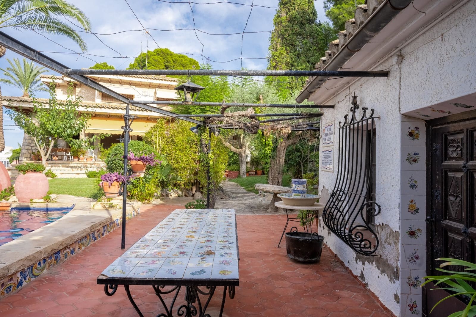 Chalet de 8 habitaciones en Alicante / Alacant ciudad en venta con piscina garaje - 1.600.000 € (Ref: 9643555)