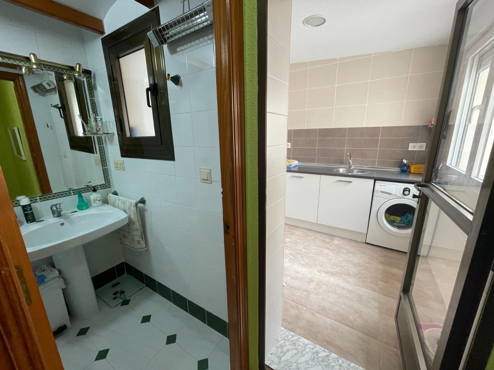 5 bedroom Townhouse for sale in Guardamar del Segura - € 435,000 (Ref: 9647926)