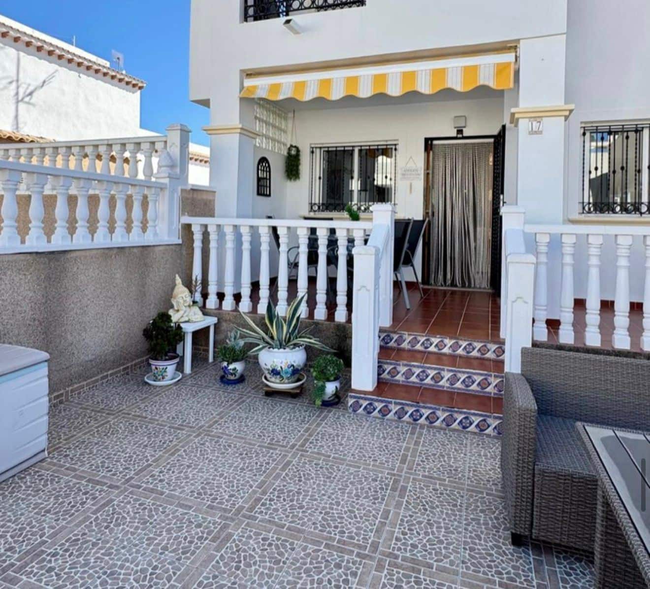 2 sypialnia Bungalow na sprzedaż w Orihuela Costa z basenem - 174 900 € (Ref: 9648343)