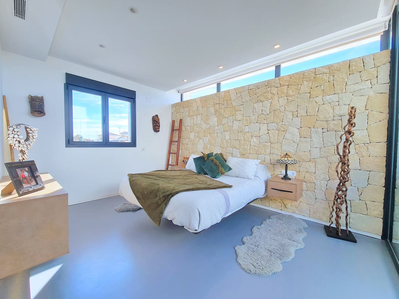 Chalet de 3 habitaciones en Los Alcázares en venta con garaje - 775.000 € (Ref: 9649905)