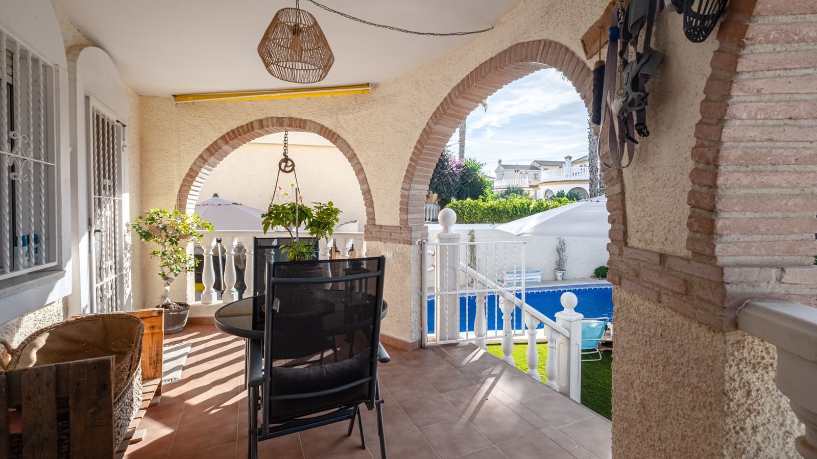 6 chambre Villa/Maison à vendre à Santa Pola avec piscine - 550 000 € (Ref: 9649913)
