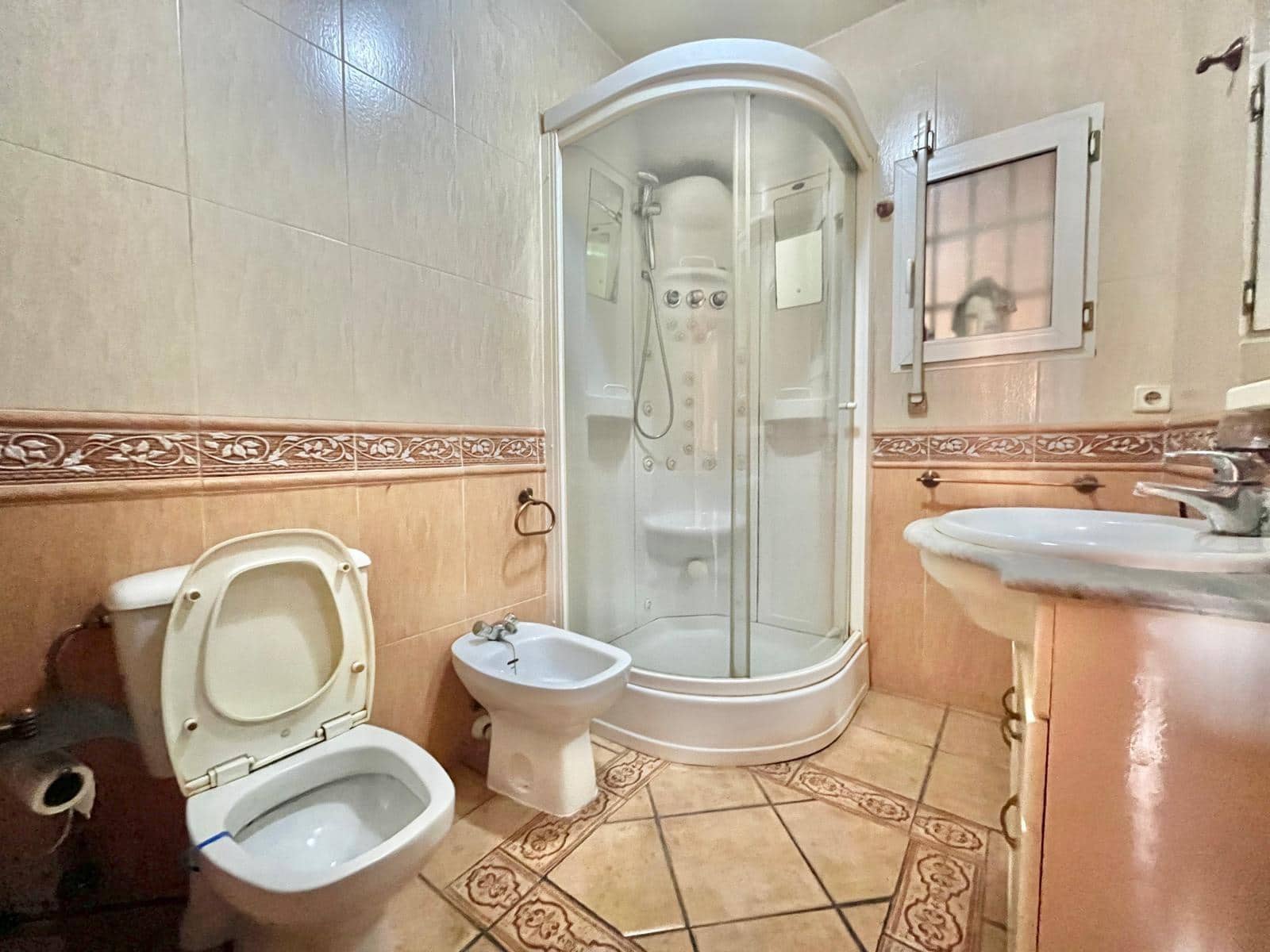 2 makuuhuone Huvila myytävänä paikassa Torrevieja mukana uima-altaan - 318 000 € (Ref: 9650731)