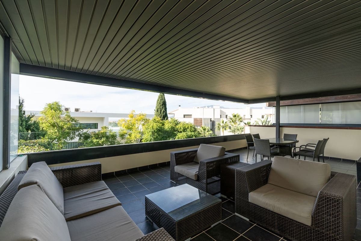 2 quarto Apartamento para venda em Los Flamingos com piscina - 465 000 € (Ref: 9655713)