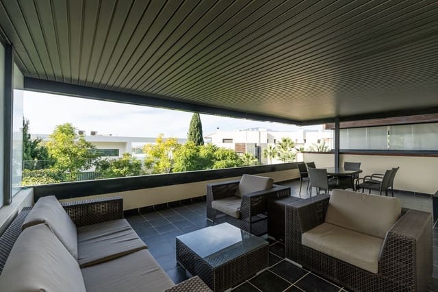 2 quarto Apartamento para venda em Los Flamingos, Benahavís com piscina - 465 000 € (Ref: 9655713)