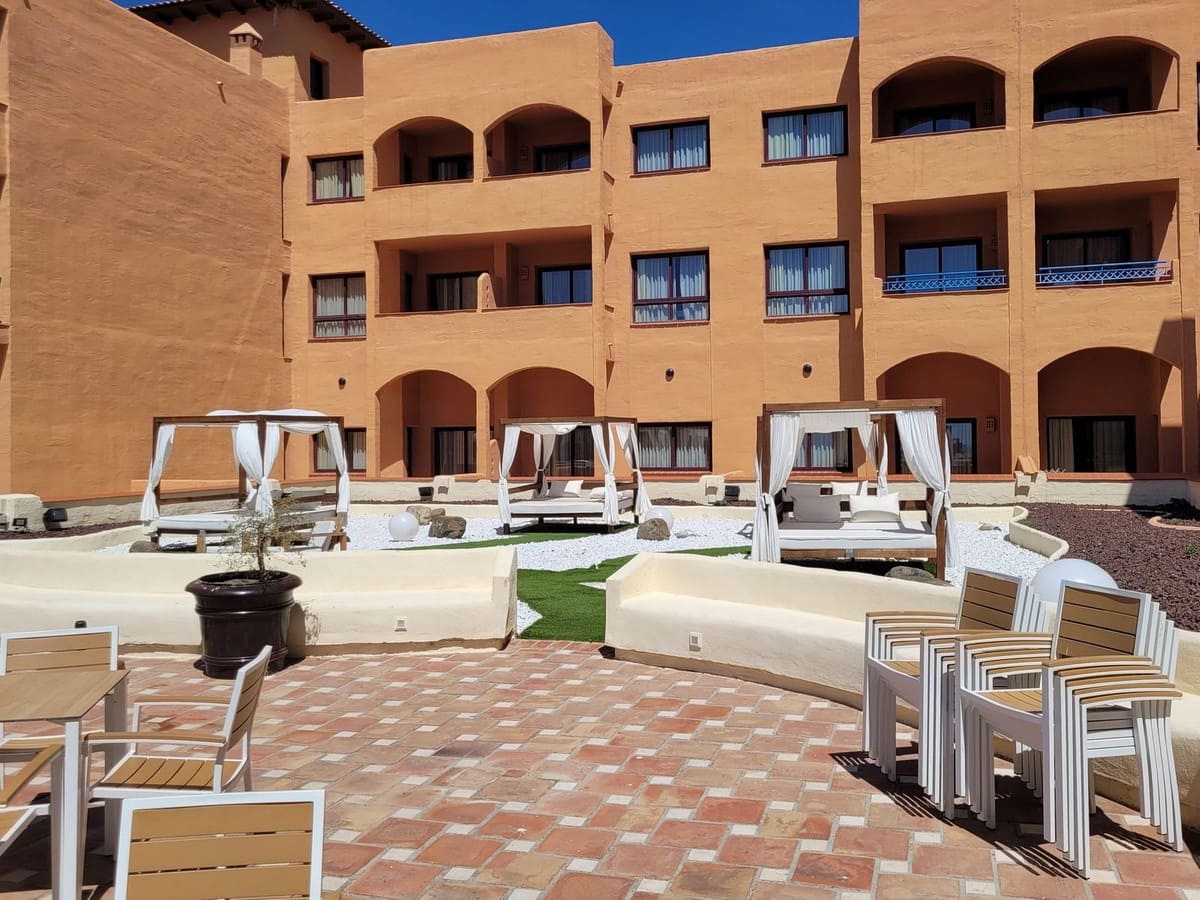 1 bedroom Apartment for sale in Benahavis with pool - € 115,000 (Ref: 9655714)
