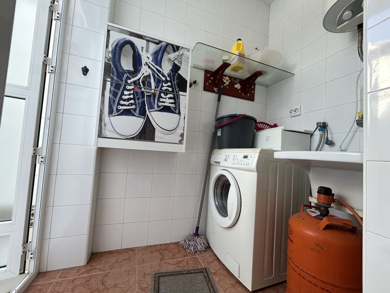 4 bedroom Townhouse for sale in Torre de la Horadada with garage - € 249,000 (Ref: 9655829)