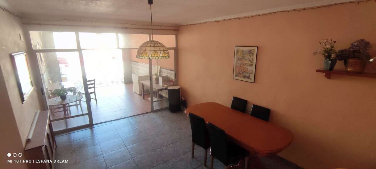 6 bedroom Villa for sale in Monovar / Monover with pool garage - € 164,995 (Ref: 9656585)