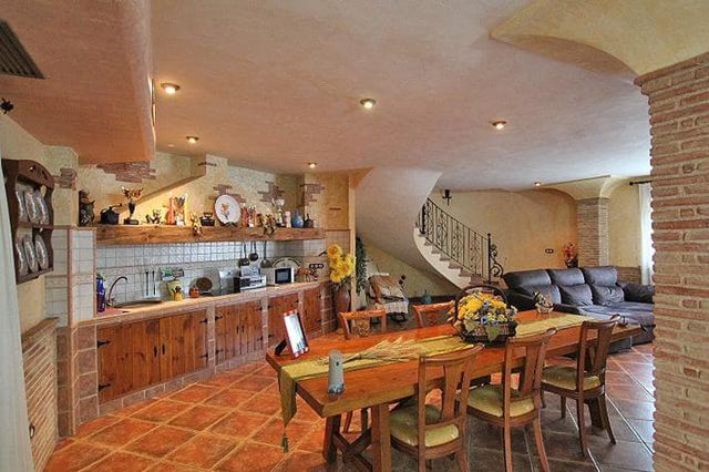 Chalet de 6 habitaciones en Formentera del Segura en venta con piscina garaje - 544.900 € (Ref: 9658134)