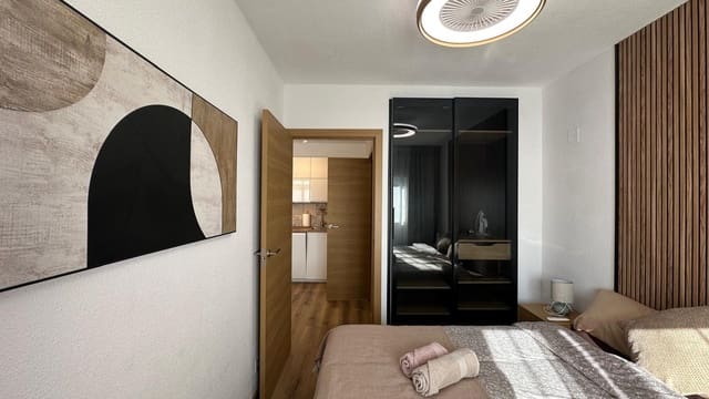 1 slaapkamer Bungalow te koop in Torrevieja - € 139.900 (Ref: 9660593)