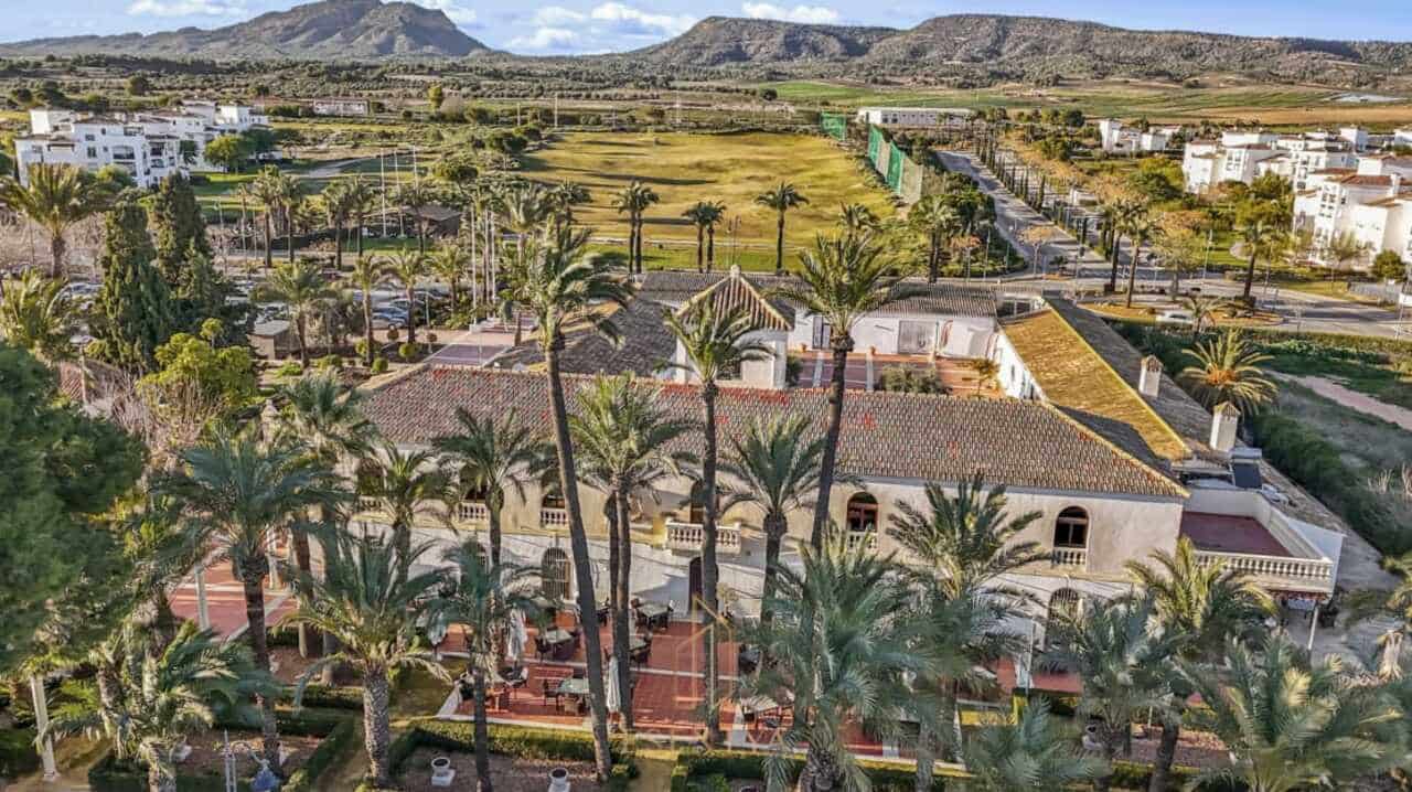 2 Zimmer Apartment zu verkaufen in Sucina mit Pool Garage - 175.000 € (Ref: 9660835)