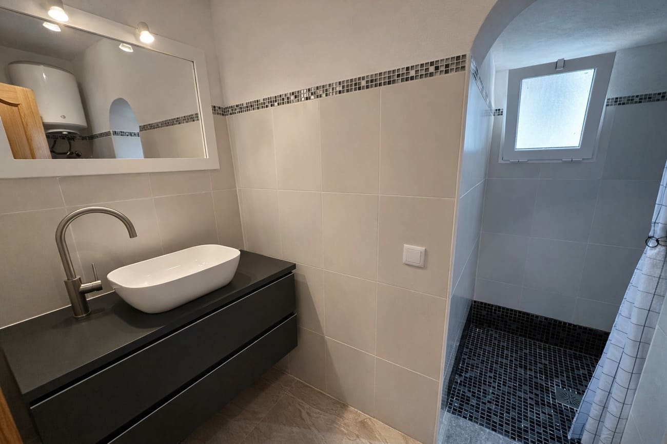 Chalet de 8 habitaciones en Castalla en venta con piscina - 549.995 € (Ref: 9665571)