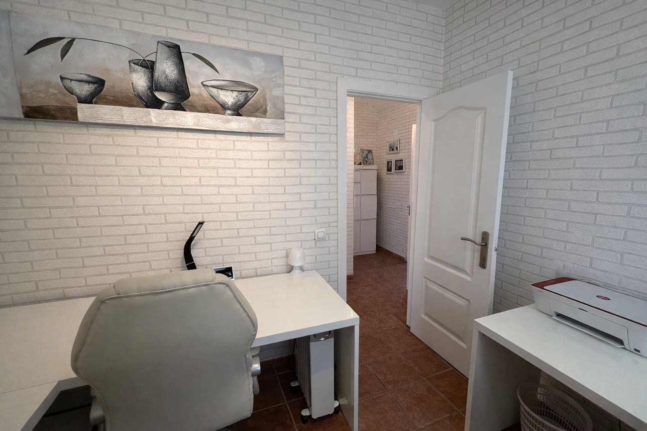 Chalet de 8 habitaciones en Castalla en venta con piscina - 549.995 € (Ref: 9665571)