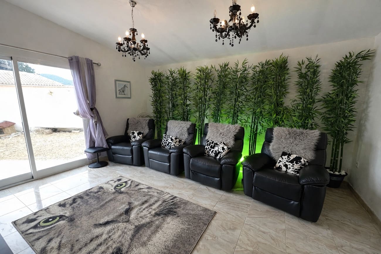 Chalet de 8 habitaciones en Castalla en venta con piscina - 549.995 € (Ref: 9665571)