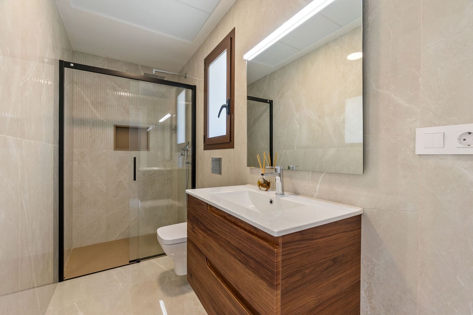 Casa de 3 habitaciones en Benijófar en venta - 455.000 € (Ref: 9666378)