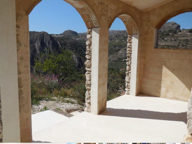 Finca/Casa Rural de 3 habitaciones en Tárbena en venta - 395.000 € (Ref: 9666388)