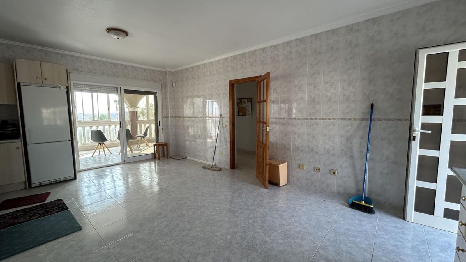 5 Zimmer Villa zu verkaufen in Ciudad Quesada mit Garage - 599.990 € (Ref: 9668276)