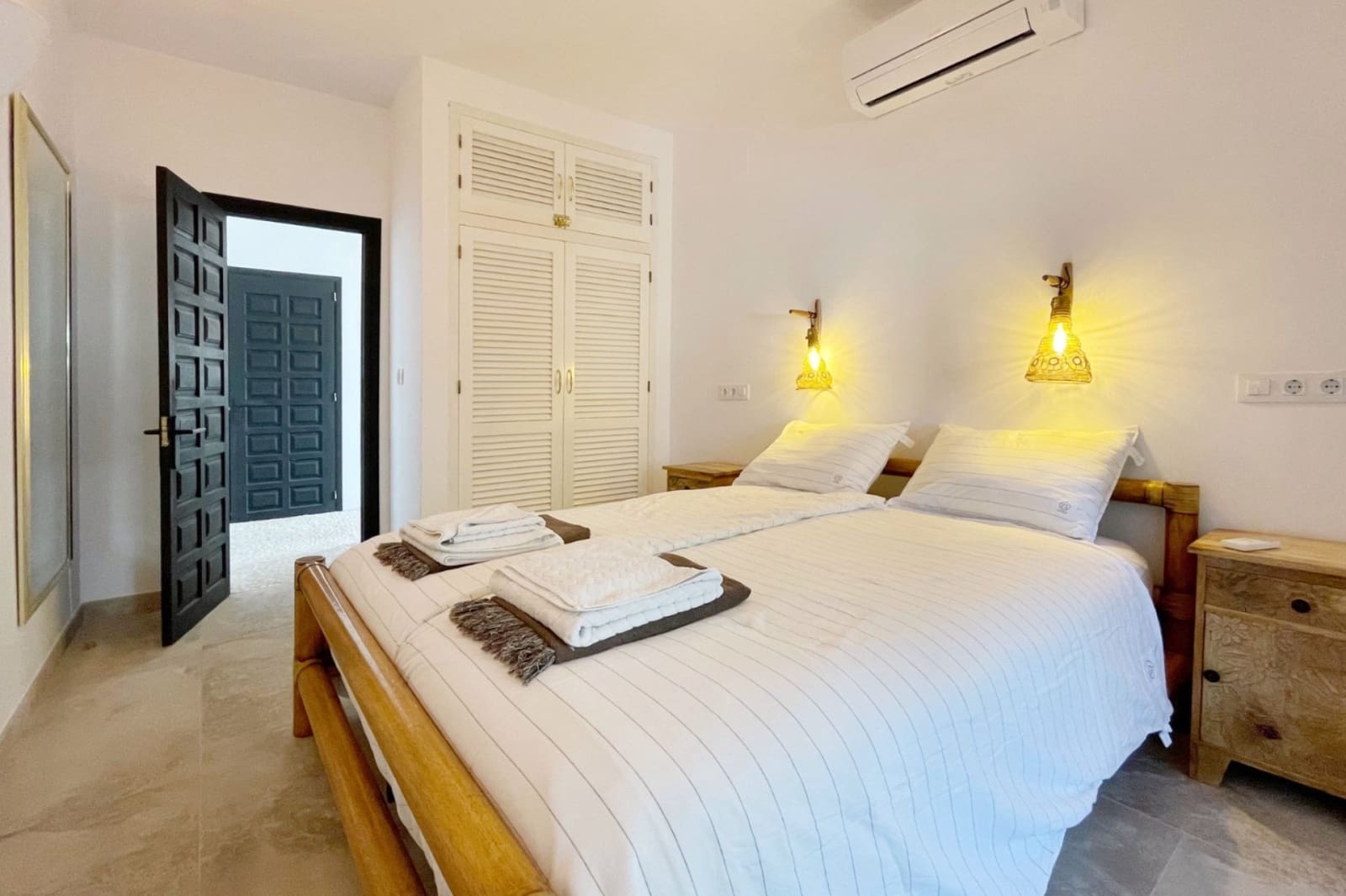 4 sypialnia Willa na sprzedaż w Moraira z basenem garażem - 1 199 000 € (Ref: 9669256)