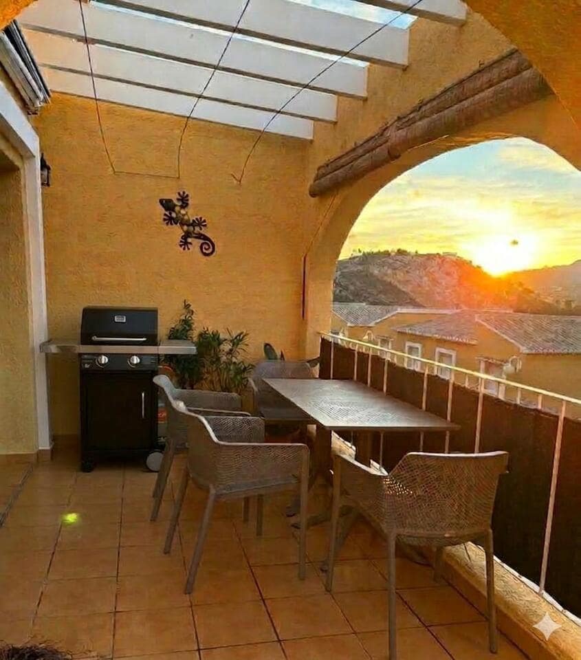 2 bedroom Apartment for sale in Benitachell / Benitatxell with pool - € 235,000 (Ref: 9674785)