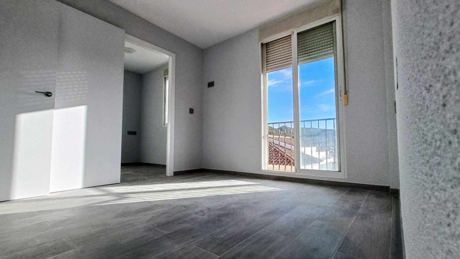 Casa de 3 habitaciones en La Romana en venta con garaje - 159.990 € (Ref: 9676620)