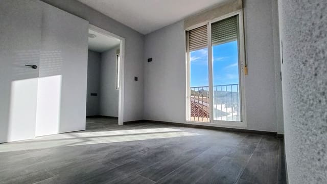 Casa de 3 habitaciones en La Romana en venta con garaje - 159.990 € (Ref: 9676620)